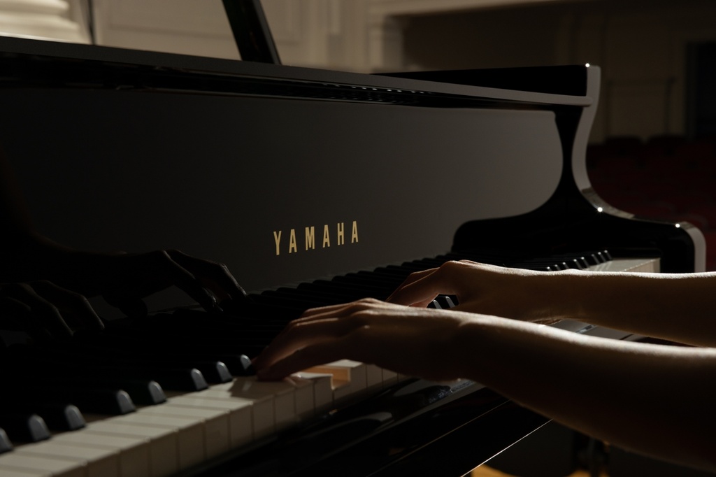 Yamaha Stutzflügel S3X | Klavierhaus Förstl